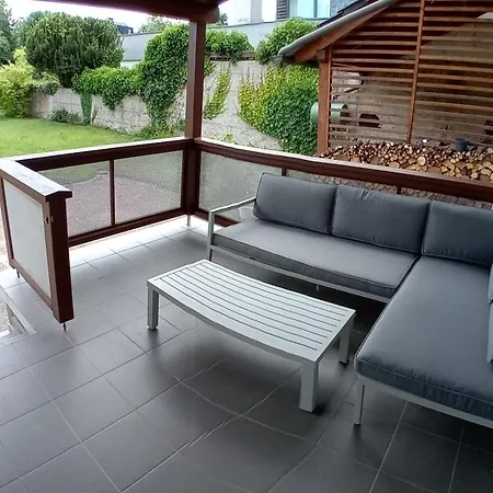Lind Appartments Apartman